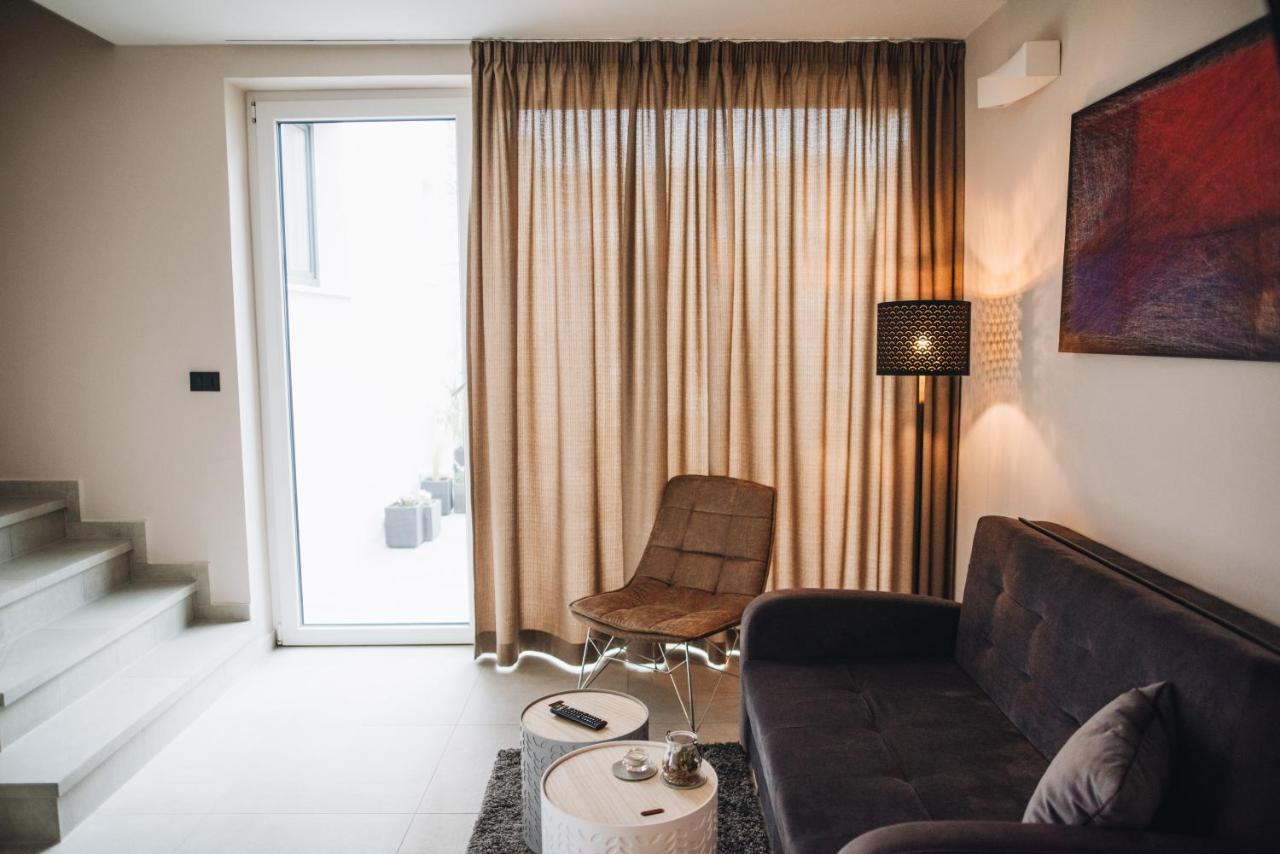 Apartment In The Very Heart Of - 50m To The