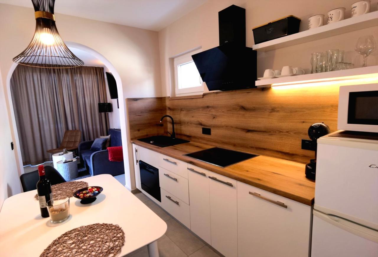 Apartment In The Very Heart Of - 50m To The