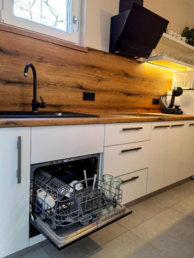 Apartment In The Very Heart Of - 50m To The