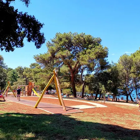 Stay In The Very Heart Of Porec - 50M To The Beach Exterior photo