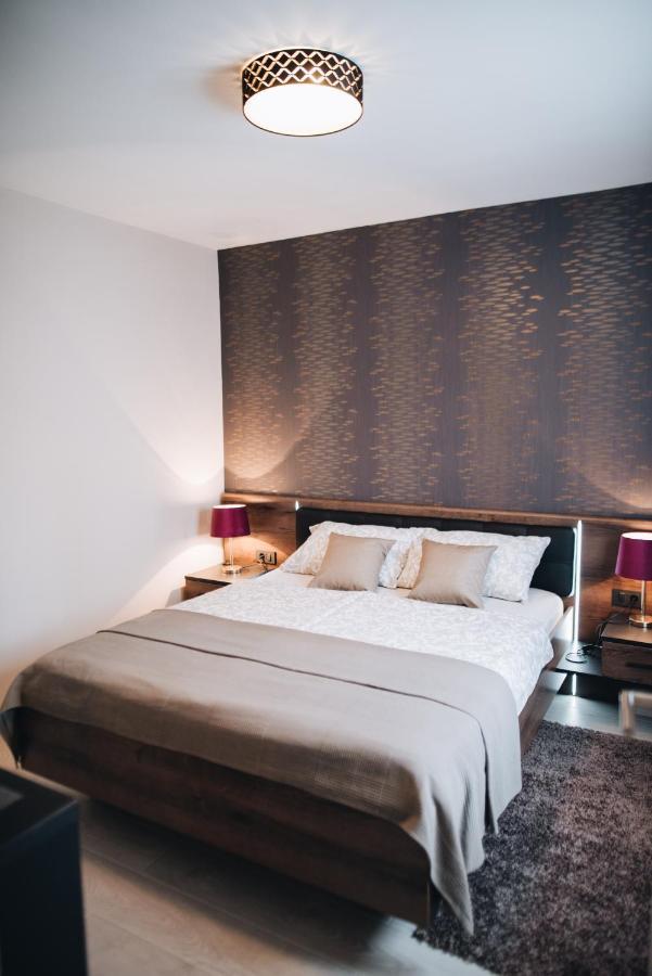 Apartment In The Very Heart Of - 50m To The