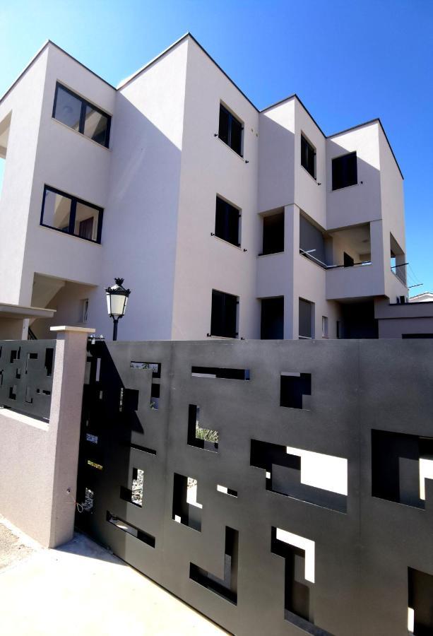 In The Very Heart Of - 50m To The Apartment