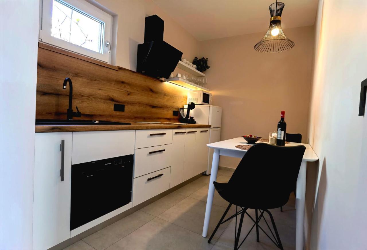 In The Very Heart Of - 50m To The Apartment *