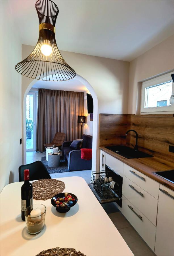 Apartment In The Very Heart Of - 50m To The *